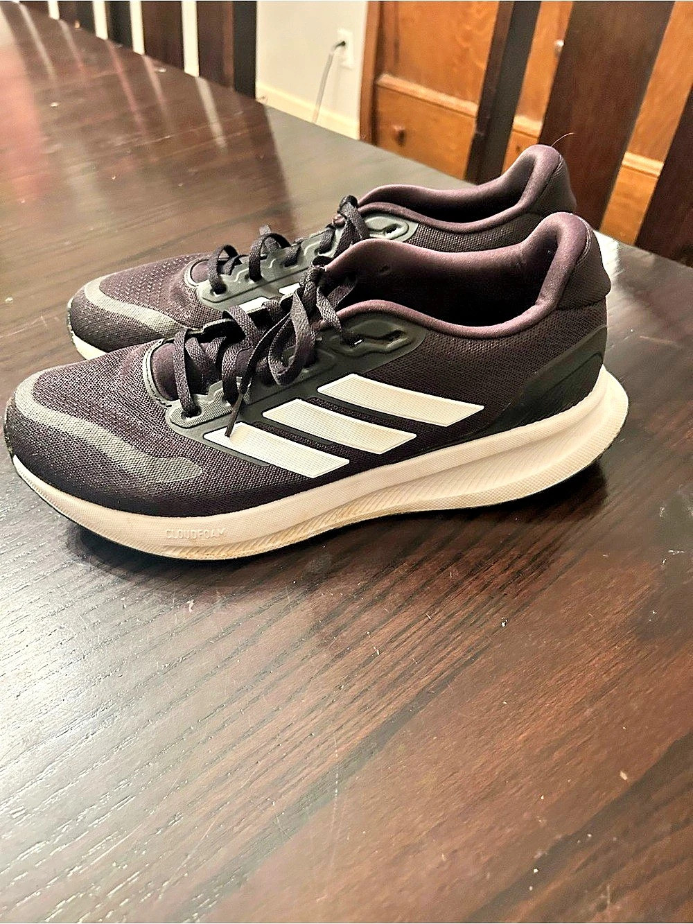 adidas Black/White Low Top Lace-Up Athletic Sneakers 2024 size 10
